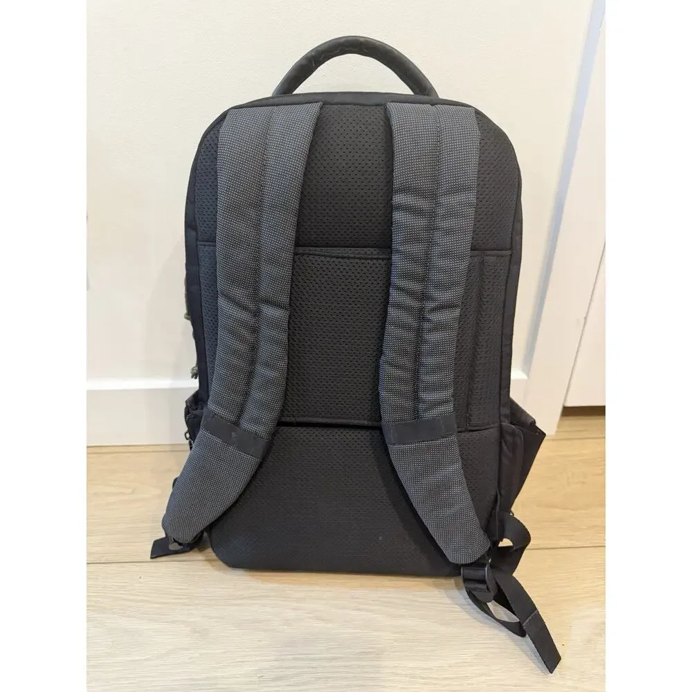 Lenovo 4X40Q26383 ThinkPad Professional Backpack for 15.6